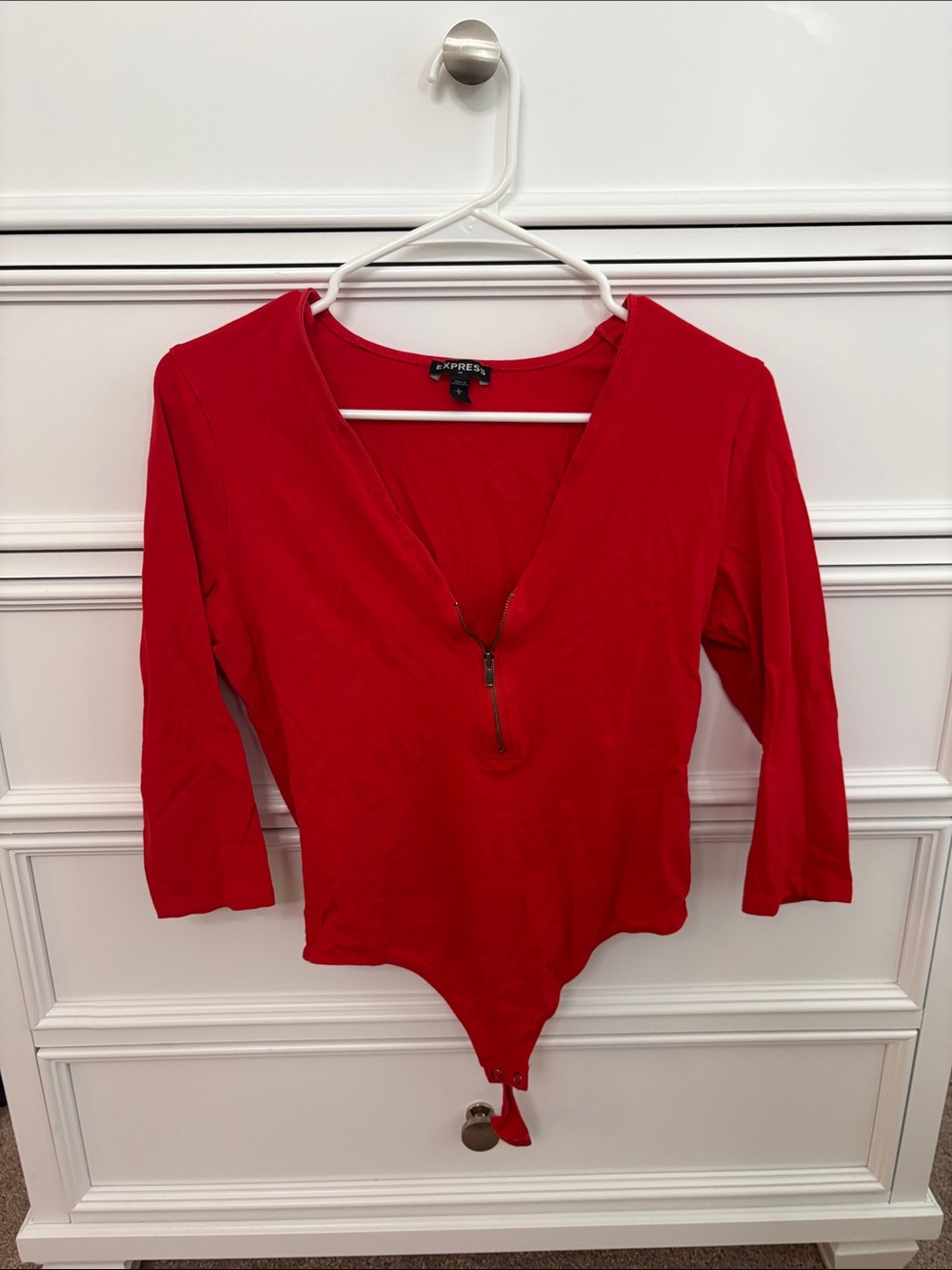Express Red Zip-Front V-Neck Long Sleeve Bodysuit